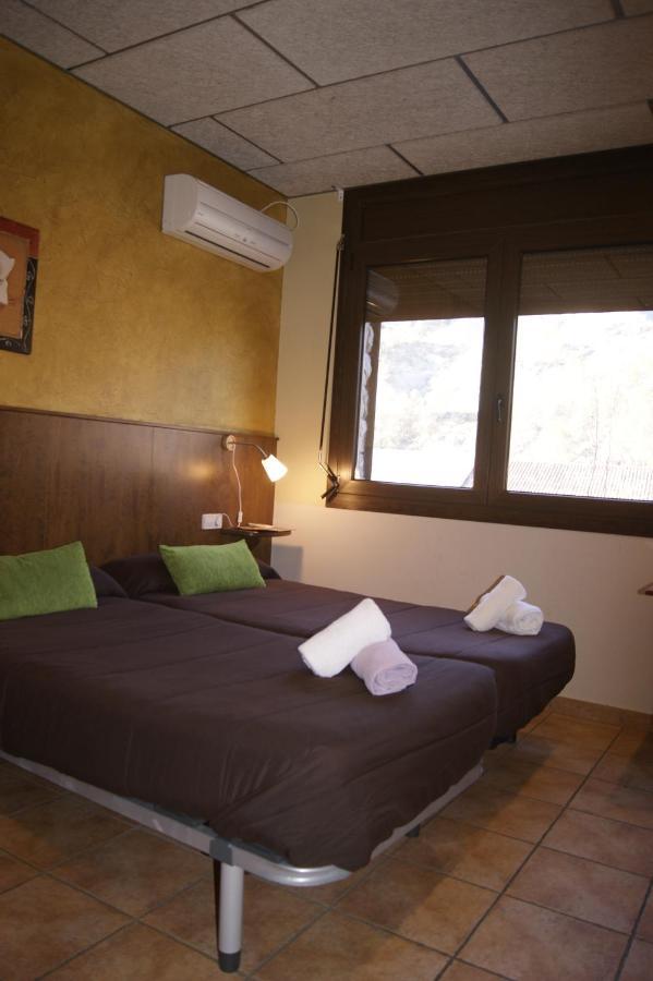 Hotel Familiar Bagá Exteriör bild